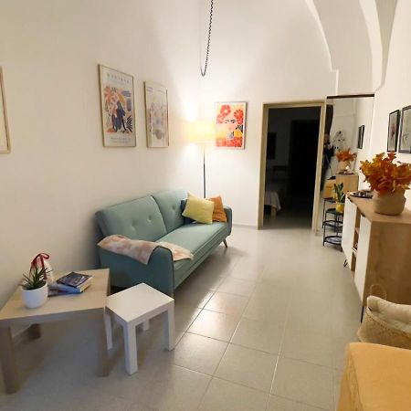 Via Spani 13 San Pietro Vernotico Eksteriør billede